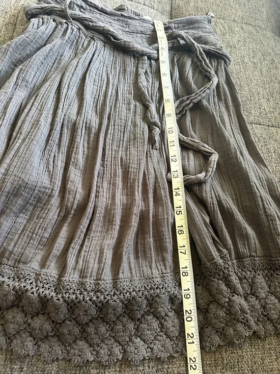 Size Small Lucky & Coco Gray Crinkle Skirt with Belt Tie - Picture 3 of 5